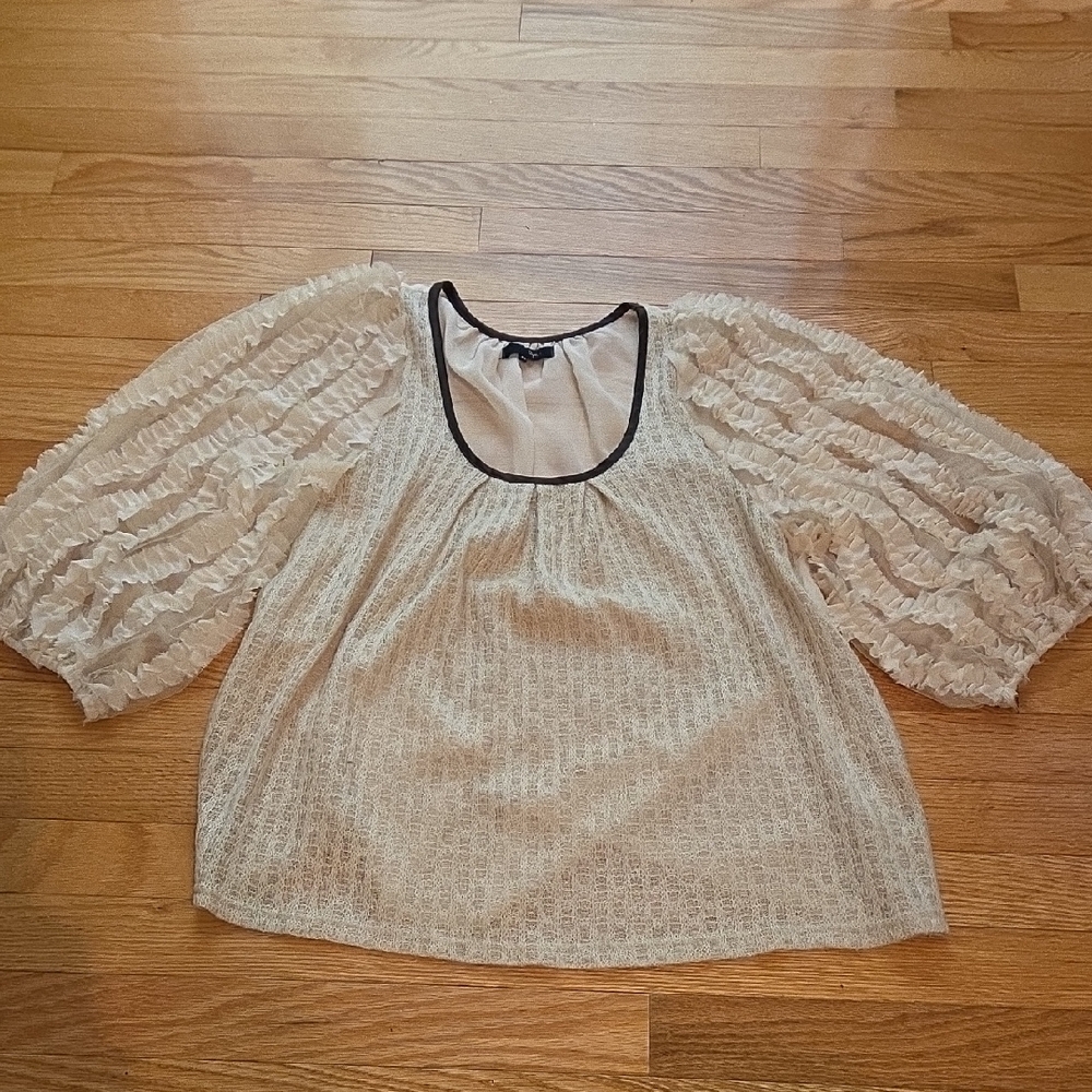 Ryu Cream Blouse with Textured Sleeves